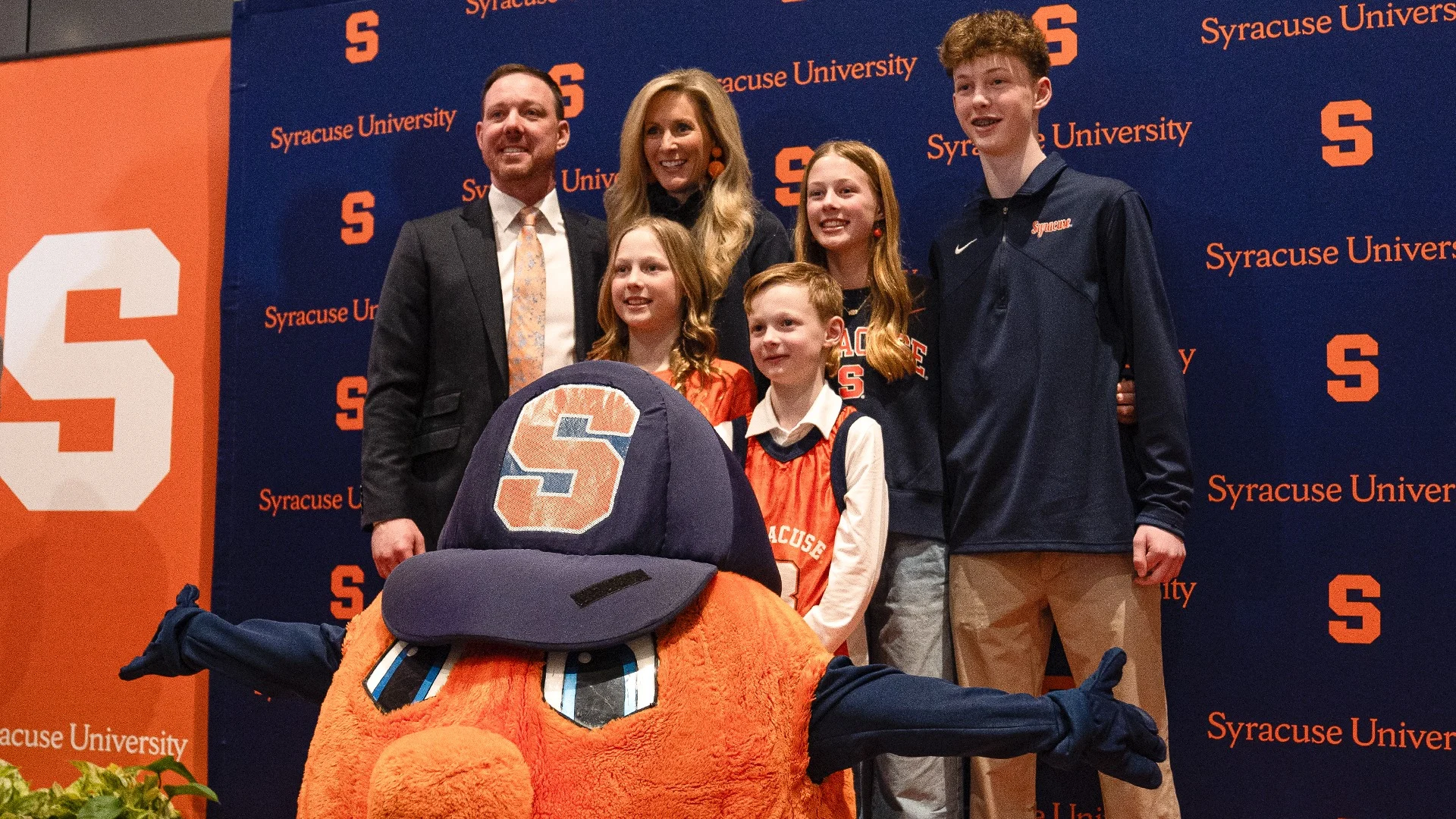 Gerry McNamara Comes Home to Syracuse: ‘I’m Here to Win’