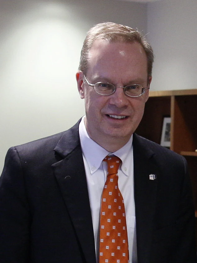 Syracuse University Chancellor Kent Syverud