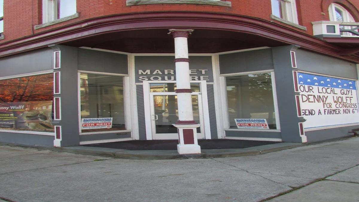 Moyers Corners offers a family-friendly atmosphere with parks and schools.