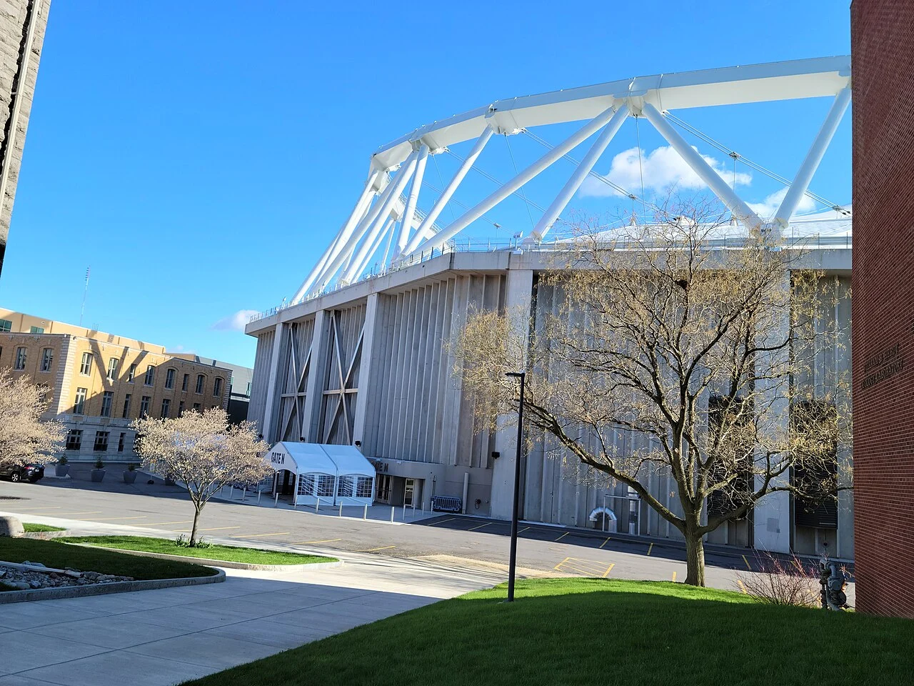 JMA Wireless Dome and Archbold Gymnasium on the Syracuse University campus.