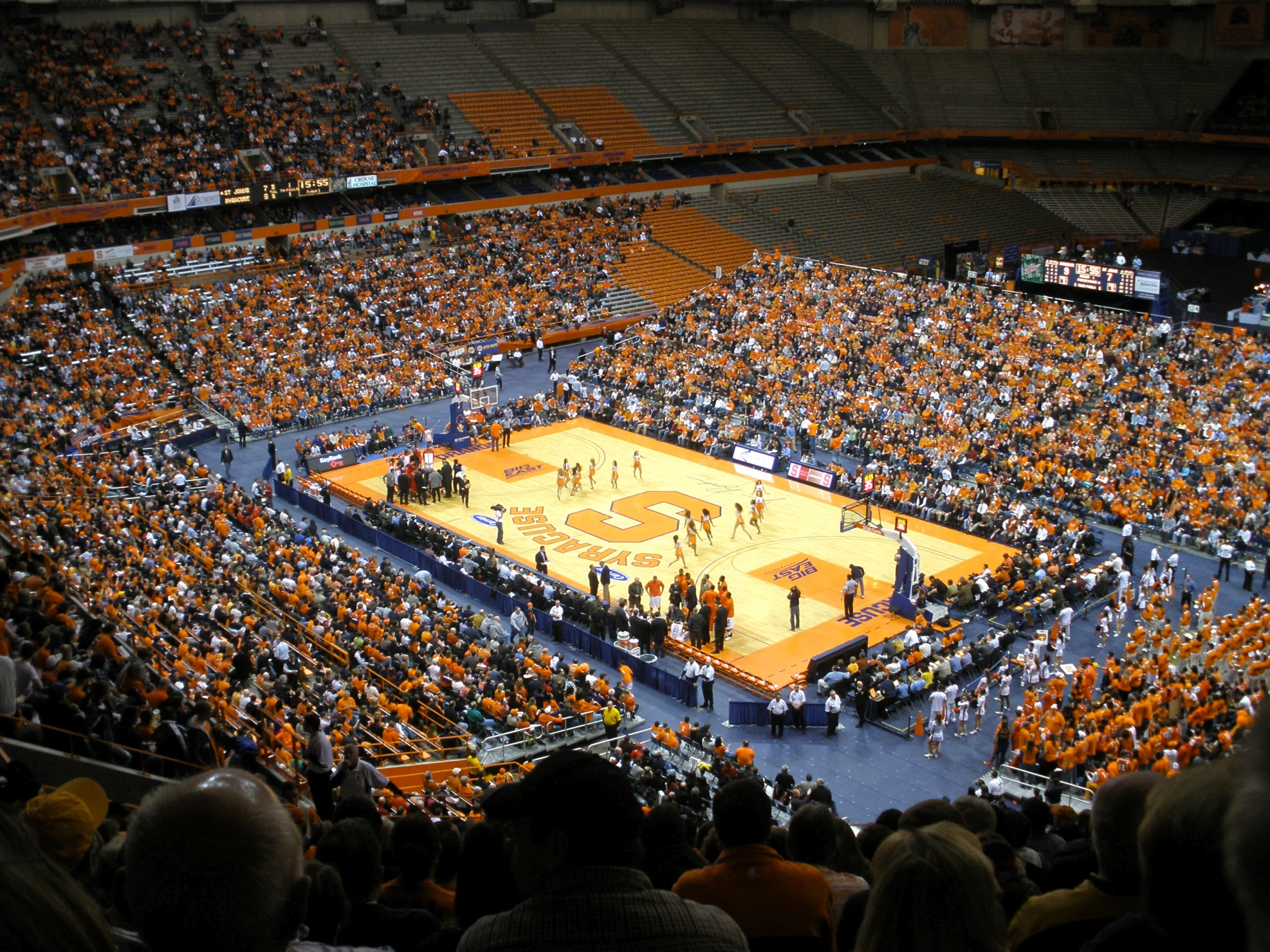 Syracuse Orange basketball court inside the Carrier Dome