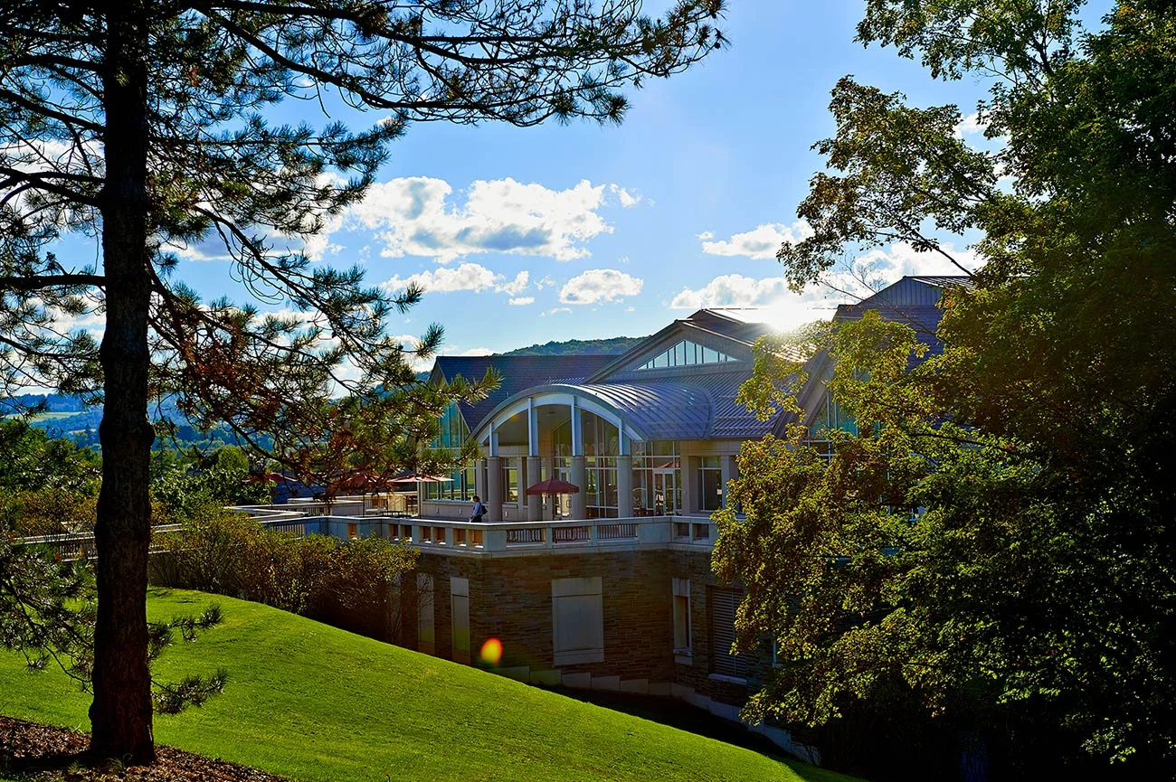 The Case Library and Geyer Center for Information Technology on the Colgate University campus in Hamilton